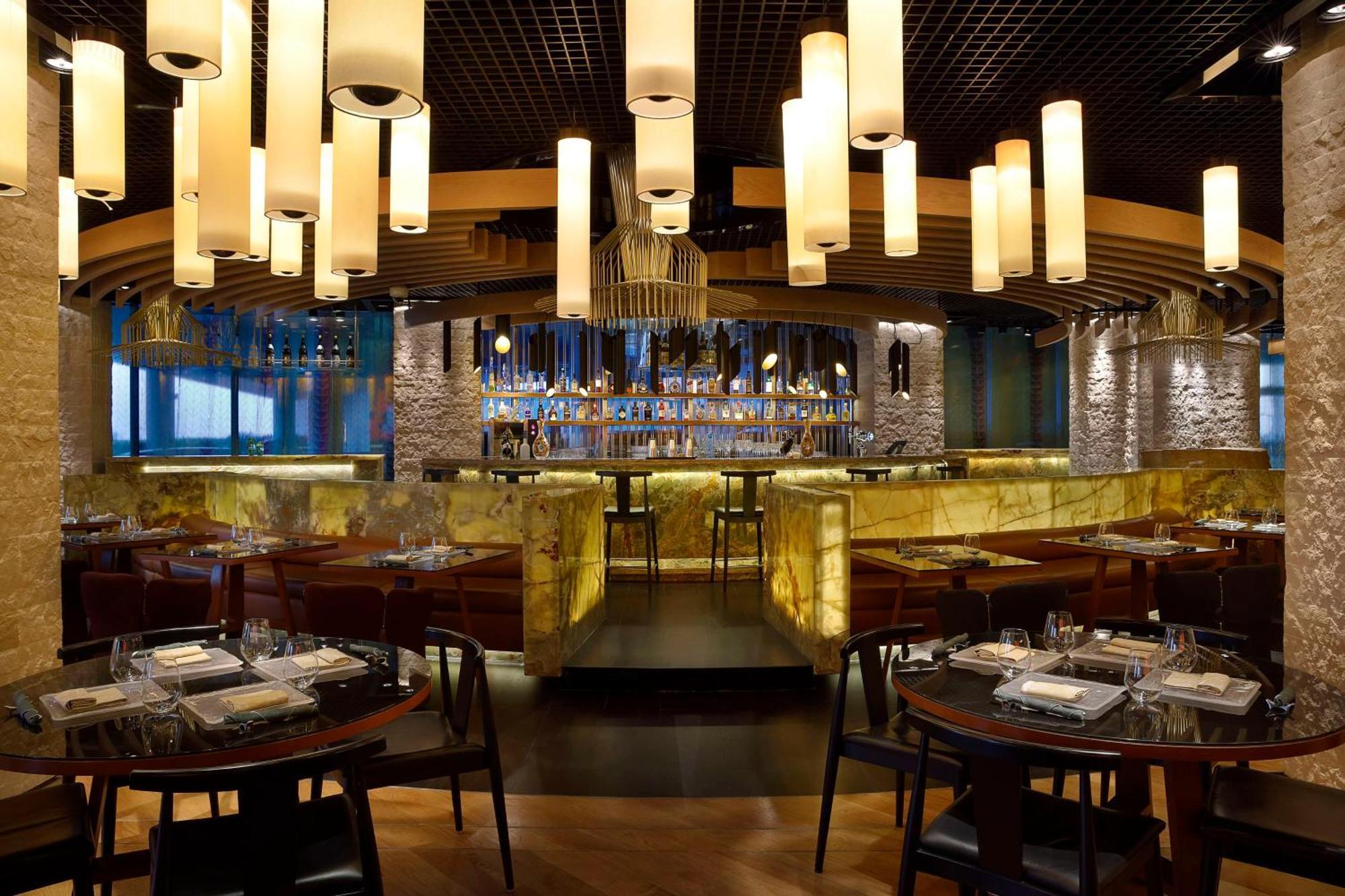 Hotel Conrad Abu Dhabi Etihad Towers Esterno foto Interior of the restaurant