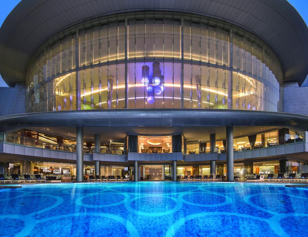 Hotel Conrad Abu Dhabi Etihad Towers Esterno foto The hotel's main lobby